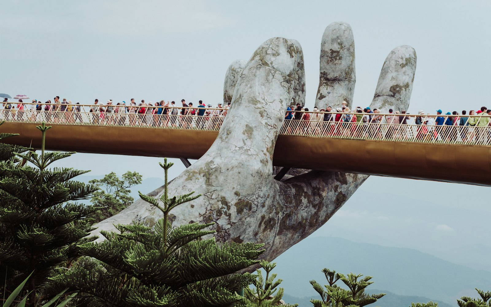 Vietnam Package 4: Hanoi - Halong - Ho Chi Minh (6 Days) — Hanoi - Halong - Ho Chi Minh